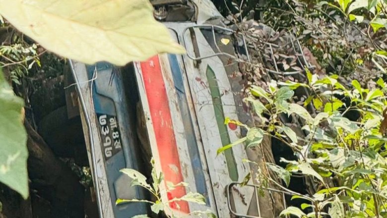 निर्वाचन सुरक्षाका लागि खटिएको नेपाली सेनाको बस भोजपुरमा दुर्घटनाग्रस्त, २४ जना घाइते
