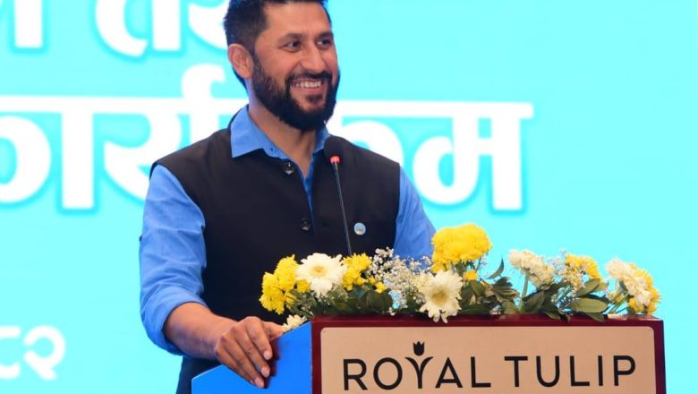 रवि लामिछानेले सांसदलाई सरकारी अस्पतालमै उपचार गर्न आग्रह गरे