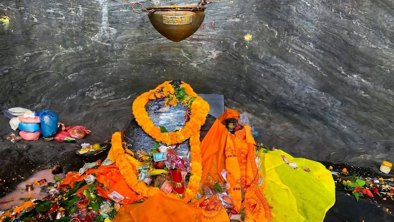 गाईले दूध चढाएको स्थानबाट भयो दुप्चेश्वर महादेवको उत्पत्ति