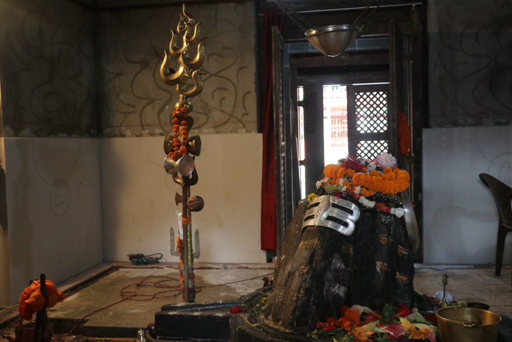 केदारनाथ जान नसक्ने भक्तजनका लागि डोलेश्वर महादेव