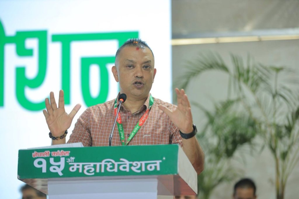 नयाँ सरकार बने पनि नेपाली समाज बेचैन छ : गगन थापा